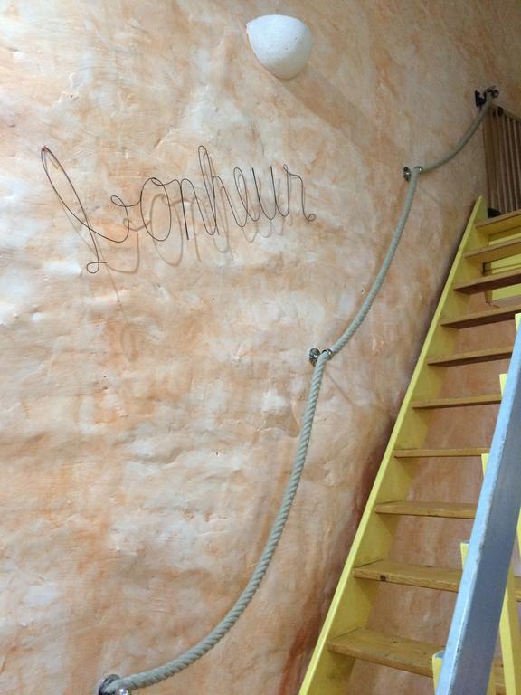 Duplex Avec Terrasse Tropezienne Lägenhet Pézenas Exteriör bild
